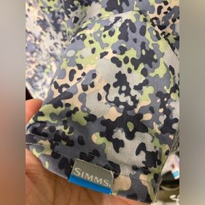 Simms Solarflex long sleeve fishing sun shirt, sz L